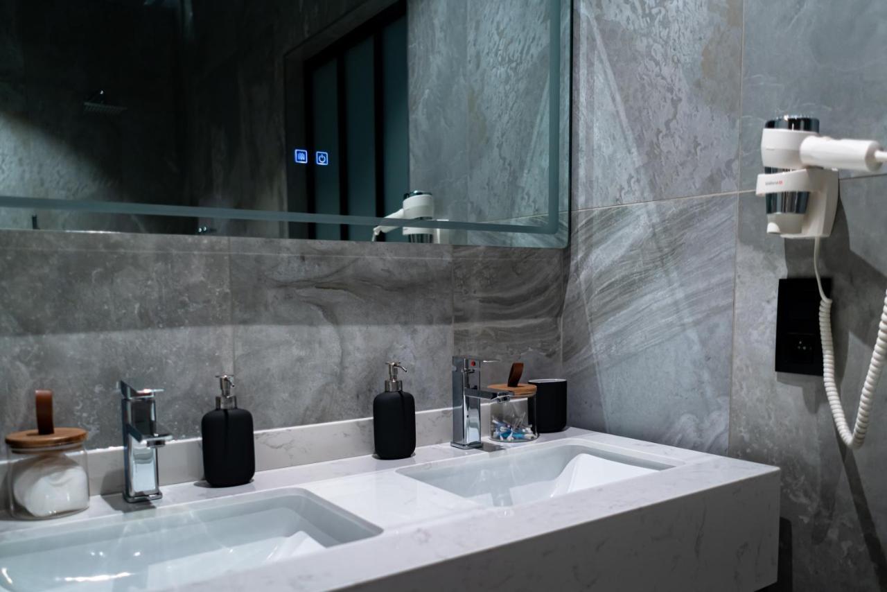 Set Spaムスクロン エクステリア 写真